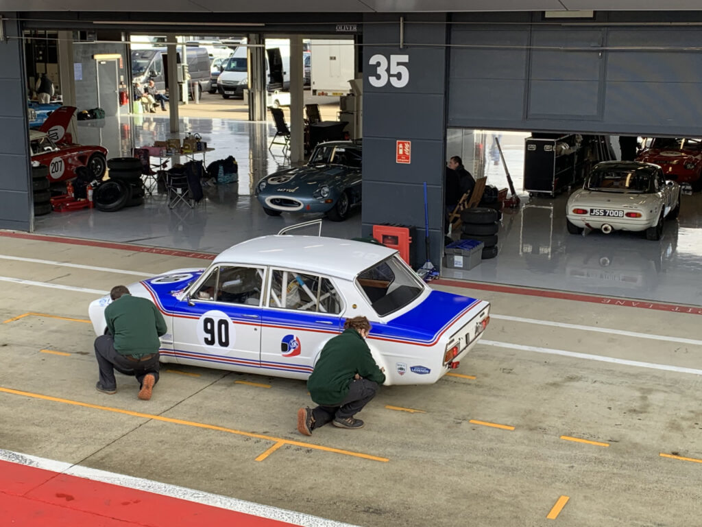 Tom and Zack check and re set tyre pressures during the 1 minute compulsory pit stop.