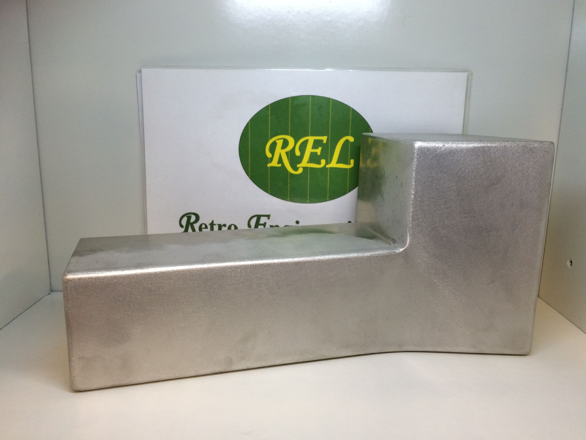 Centre switch panel - Image 2