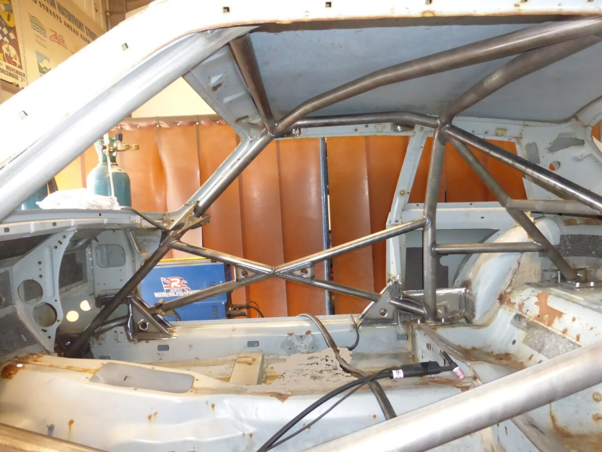 FIA Compliant Roll Cage Retro Engineering