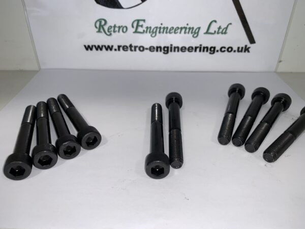 Heavy duty main bearing cap bolts