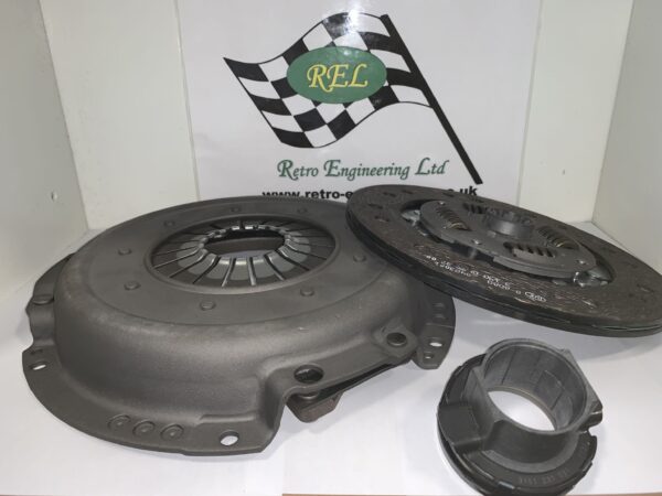 Heavy duty road clutch