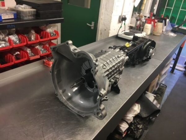 Reconditioned 4 speed Getrag 242 gearbox - Image 2