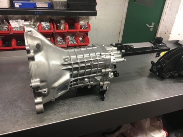Reconditioned 4 speed Getrag 242 gearbox - Image 3