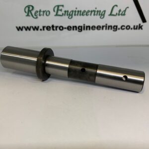 Reverse gear idler shaft