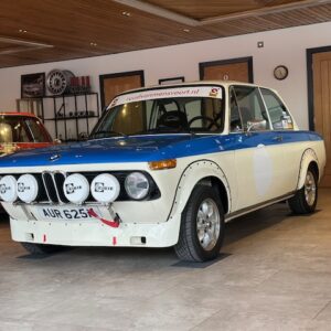 Bmw 2002 showroom 2